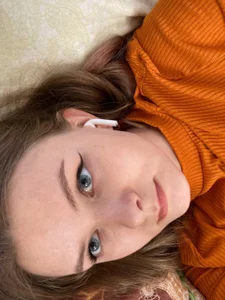 Naomi_GirlyPublic Bild 2