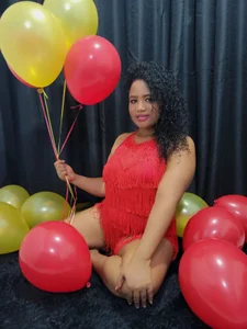 Belle_BrunetteのMY BIRTHDAYの枚の写真