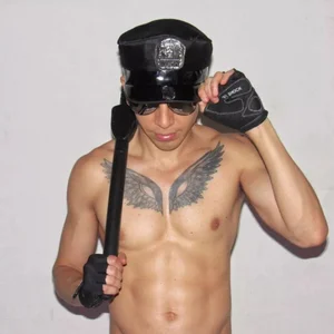 Public de ragnar_valkor  2 Imagens