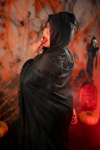 Sara-Vegaa TRICK OR TREAT🎃🤡 Pic 2
