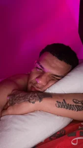 ethanchamo Public Foto 3