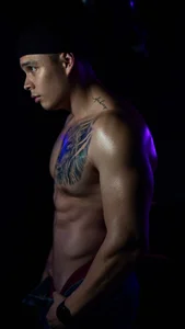 Jake_Tylerr_ Heavenly body Foto