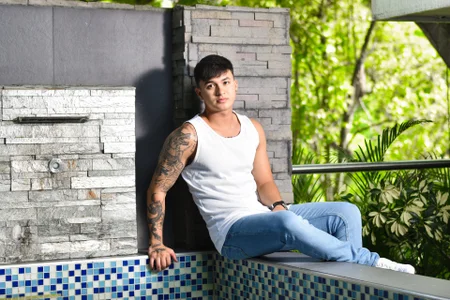 Cristopher_strong: new pics ( 3 фото)