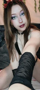 "Black Bikini Devil Tease" de Amber_prada Foto