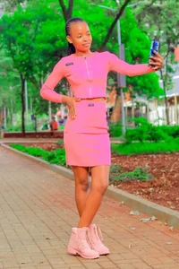 petite_girl24free Bild 3