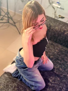 Doll_Kitty_ Public Billede 2