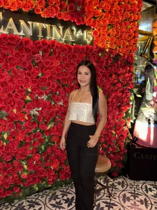 ValeriaRossie 🍷🍾 Pic 4