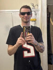 Stillhard8925 Public Pic 4