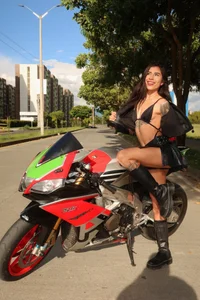 Ninna_Asppen_ Speed Queen👑 Foto 3