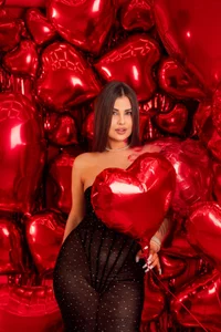 CutieLui_ Valentine`s Day Foto 2