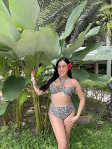 Mss_Den28 Me at the pool💦 Foto 3