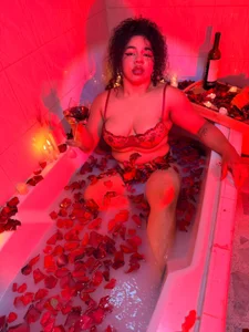 memphiswilliam Want an unforgettable date? 💌💋 Immagine  6