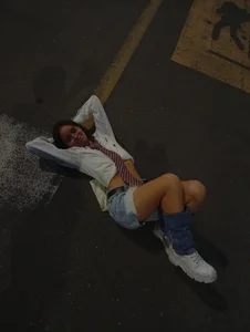 Sue_Sparkle Public Pic 5