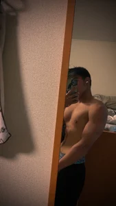 Urbadass: Public ( 2 фото)