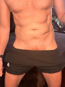 Gayginger86: Sweaty Body Tease in Shorts (before/after run ( 3 фото)