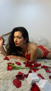 Kendal_Mosk Valentine's Day Bilde