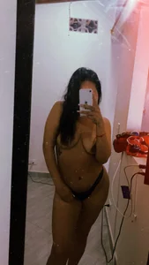 roxannarouse99 Public slika