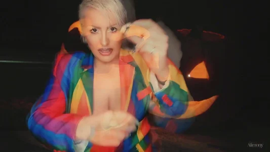 GoddessAlimony: HALLOWEEN MESMERISE screengrabs ( 9 фото)