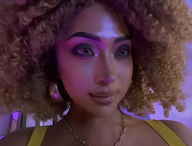 retro de TheBrownSkinGirl24  3 photos