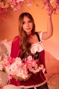 CarolineGraceX kullanıcısının Beautiful Little Red Riding Hood! albümü -  fotoğraf