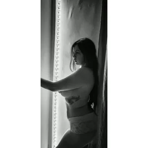 Megan_Roouse make me happy Pic 7