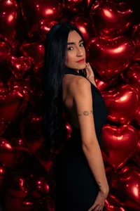 liz_rouse_ Valentine's Day Pic 5