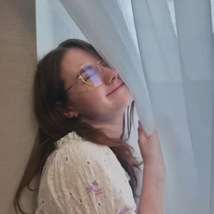 Angela_Johnson_ I'm happy Pic