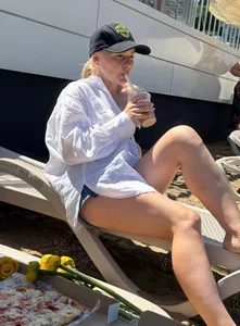 Alicee_Gracee kullanıcısının Photos from my life albümü -  6 fotoğraf