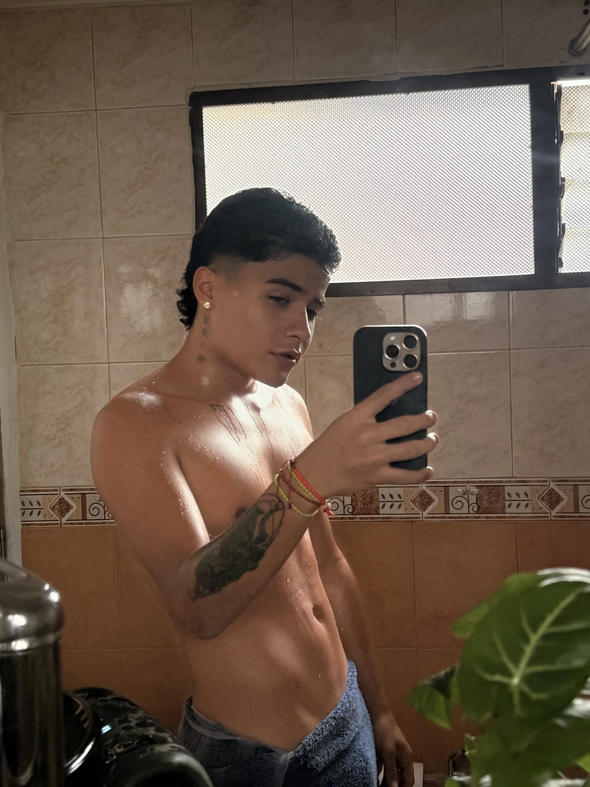 Liam_Dustin Δημοφιλής εικόνα 3790