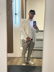 DickTaterish Public Foto 4