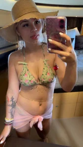 Cutiepiespanks Unedited Barefoot & Bad Behavior Foto