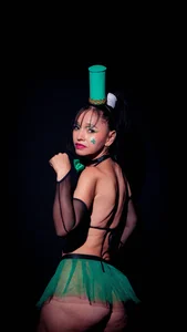 Happy saint Patrick's day ☘️💚☘️ de naughtymilfx_  3 Imagens