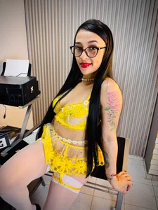 Naughty Office Worker od Scarlett__Moon2  5 snímek