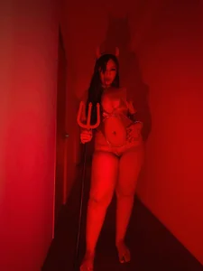 Marilyndackaria_Come and burn in true hell 🔥图片 2