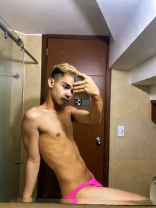 Violet_Dream2 This summer has me very hot 😈 Pic 7