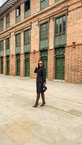 emma_brooks1 Basta guardare quella donna elegante ❤️ Bilde 3