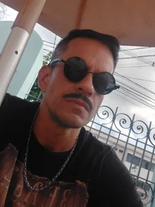 Live de juniortche1313  4 Imagens