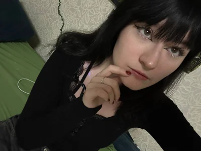 SophiBrown: Public ( 8 фото)