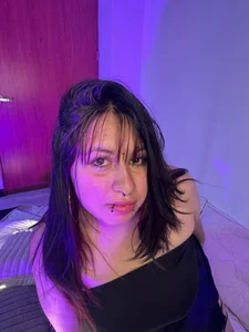 Iris_Roses Public slika 3