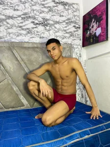 BrandonDaviss Public Poză 5