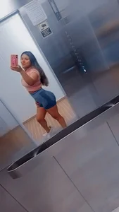 stephanie_ross Hot .. Pic 6