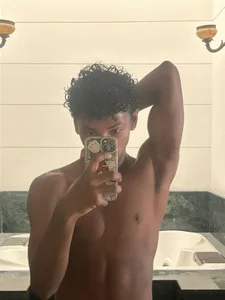 AdamCarterr Public 圖片 9