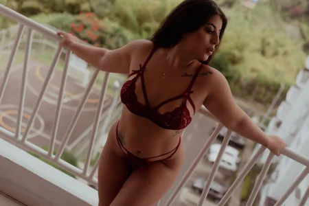 EvelynBun Valentine's Day slika 9