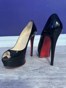 Tasha_Allas Louboutin Bilde 7