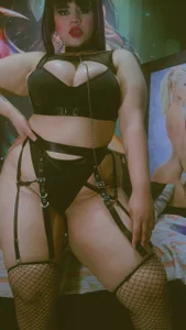 chubby_melody wicked girl Pic 4