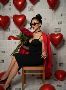 Holly_Brensonexx_ Happy Valentine's Day 💋💌💘 Foto 6