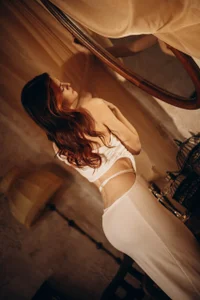 new photoshoot in white dress de Ian_Meow  9 Imagens