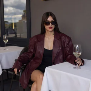 Carrie_Roberts Find me on a regular Monday Kuva