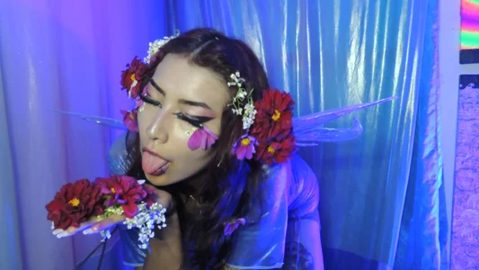 Alice_Phantom_x 🌸𝐹𝒶𝒾𝓇𝓎𝒫𝓇𝒾𝓃𝒸𝑒𝓈𝓈🌸 Pic 8