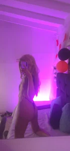 HORII_のthe sensual blonde 🔥😍の枚の写真